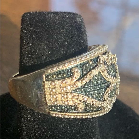 Diamond Blue Ring. SS SZ 6 1/4 . Gorgeous - Picture 7 of 10